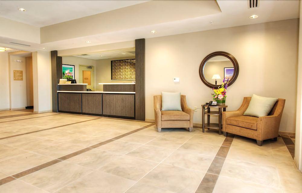 แคนเดิลวูด สวีท ซูซิตี้ - เซาเทิร์น ฮิลล์ Hotel ซีอูกซ์ซิตี ภายนอก รูปภาพ